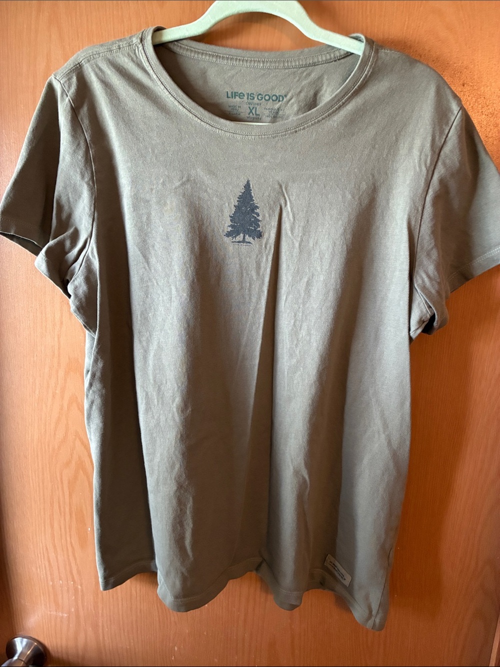 Woman’s XL Life Is Good Olive Green Tee with Pine Tree Graphic